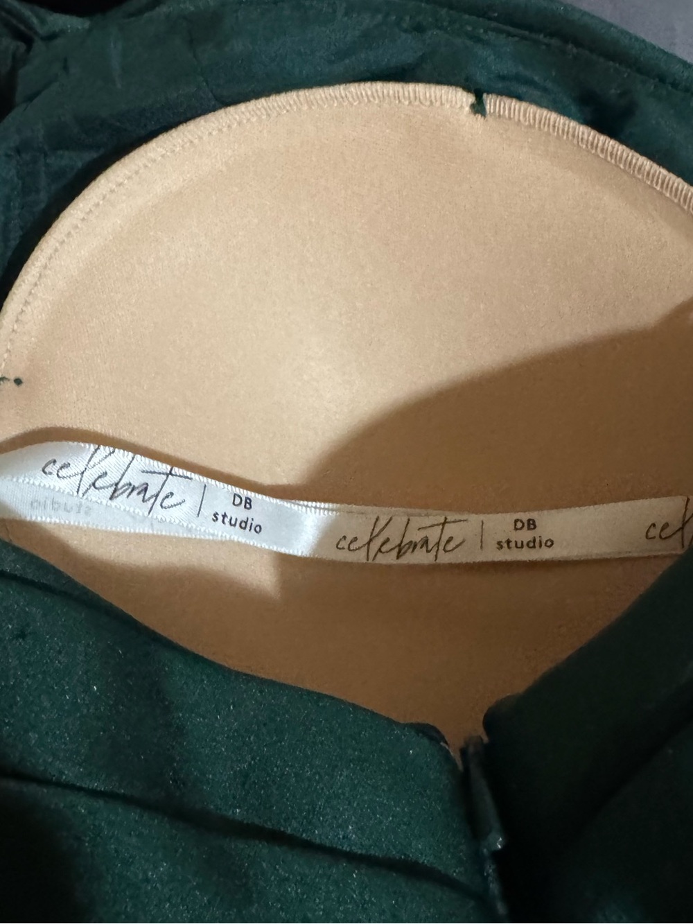 Elegant Emerald Green Satin Evening Gown size 12 - Picture 5 of 7